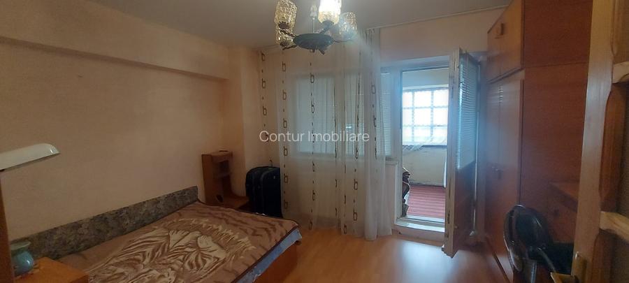 Parcul Catedralei - 3 camere /2 bai /3 balcoane /centrala /etaj 10 / lift nou - 6