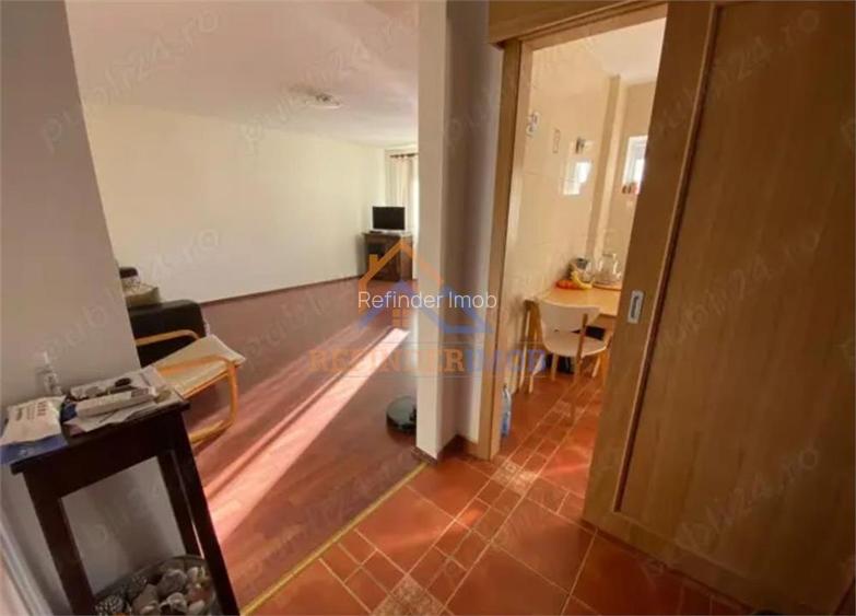 Vanzare apartament 3 camere zona 13 Septembrie - Drumul Sarii - 3