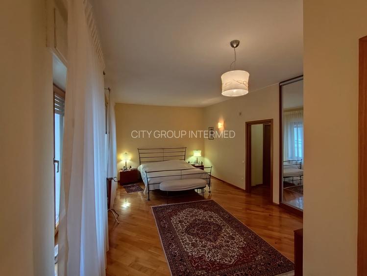 Bucuresti - Dorobanti - str Roma - 12