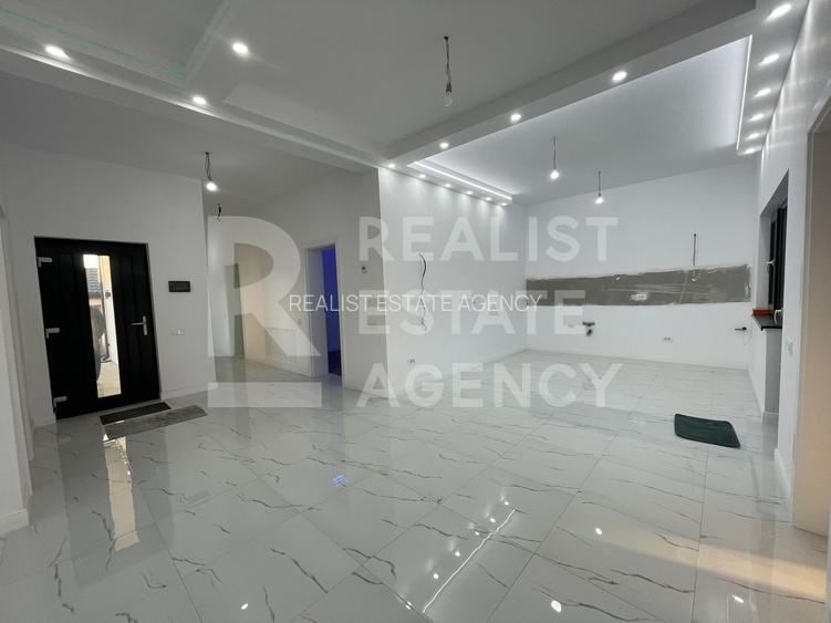 Vânzare, casă, 4 camere, 100 mp utili, teren 630 mp + garaj - 3