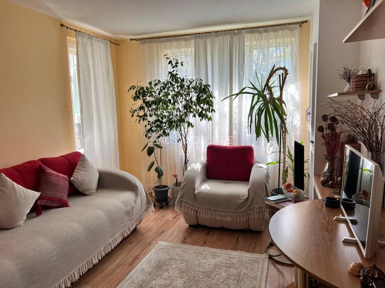 Far  apartament 3 camere decomandat etaj 1 loc parcare - 22