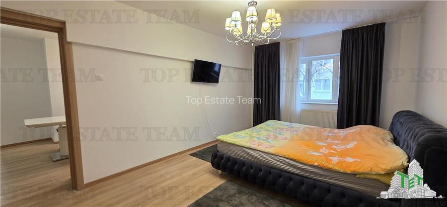 Vanzare Apartament 4 Camere , Crangasi - Ceahlau - 2