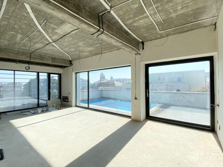Penthouse cu piscină și terasa în zona istorică-peninsulară - 5