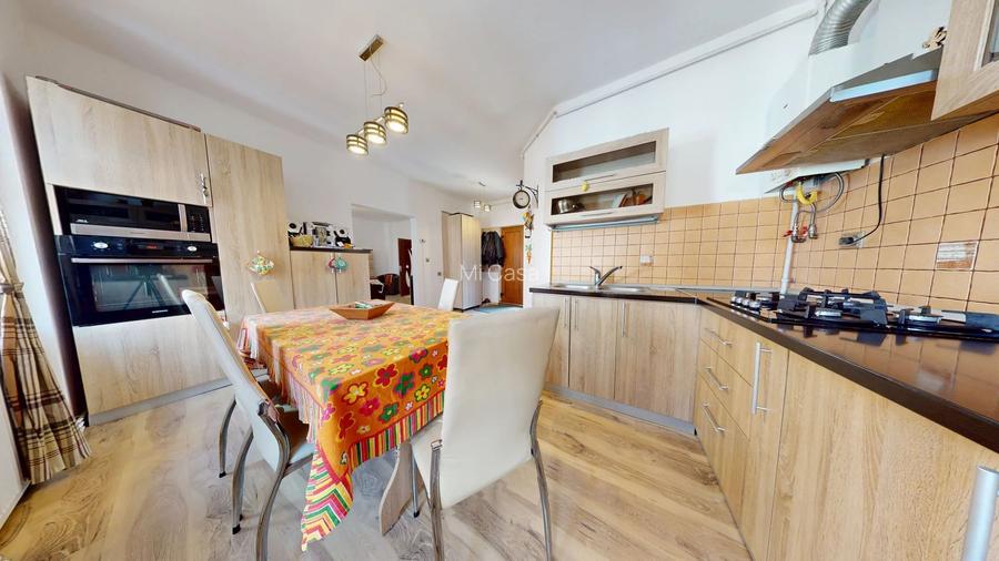 Apartament cu 3 camere,86mp ,etaj de casa,zona Onix - 11