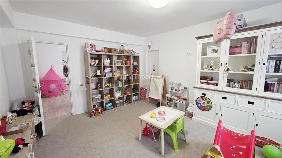 CASA 5 CAMERE 196 MP TEREN 225 MP DAMBUL ROTUND - 11