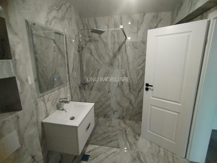 1 camera- Pacurari- Rediu - complex Don Lake View- 73000 euro - 4