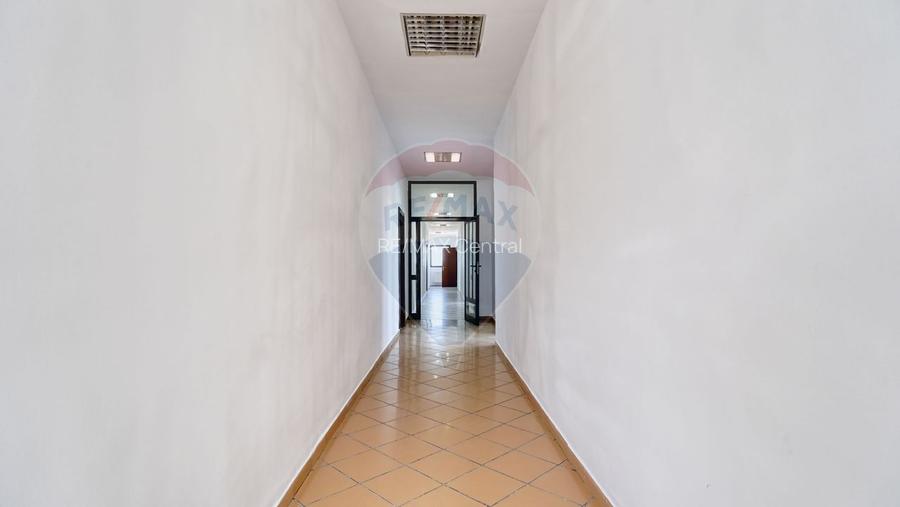 Închiriere Birou spațiul ideal pentru afacerea dumneavoastră în Brașov - 15