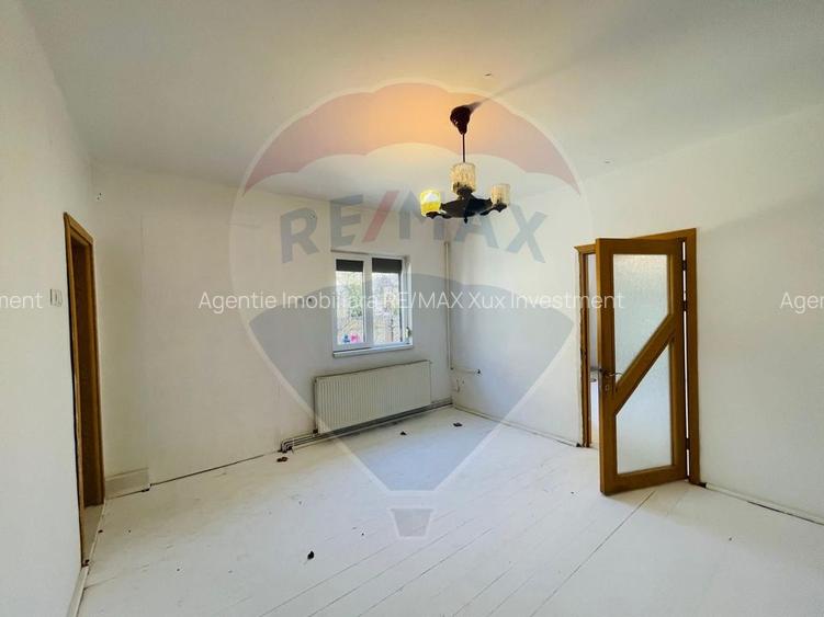 Casă / Vilă cu 6 camere de închiriat în zona Calea Dumbravii - 10