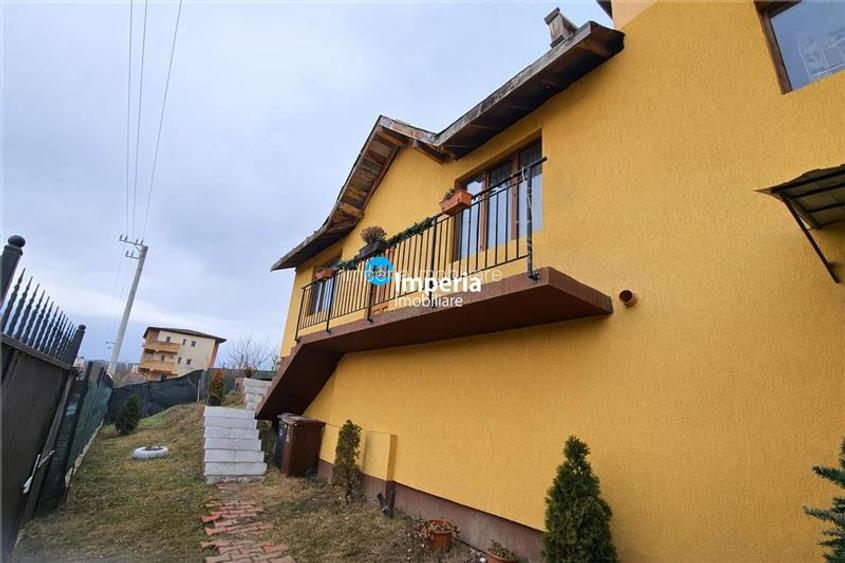 Duplex in Bucium – Visan, acces direct din strada principala - 2