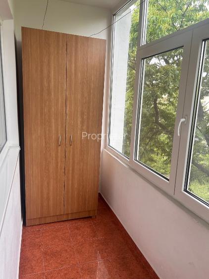 PROPRIETAR vaănd apartament 2 camere,semidecomandat,zona ultracentrală în - 6