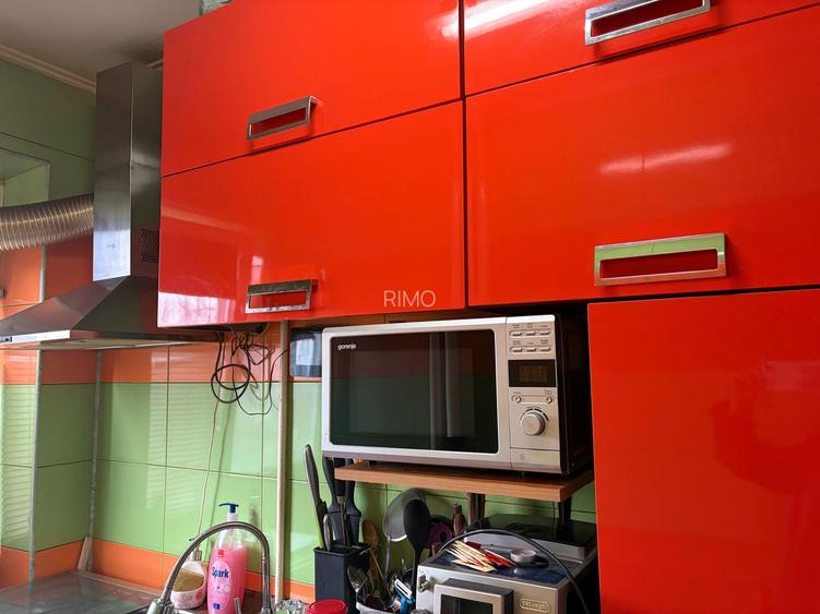Apartament spatios cu trei camere, Brancoveanu, 80.000€ negociabil - 7