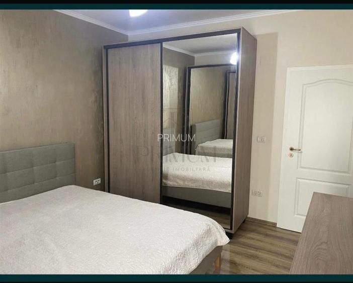 Triplex cu 3 camere - mobilat complet - 105 mp utili + teren 440mp ? Ghiroda - z - 8