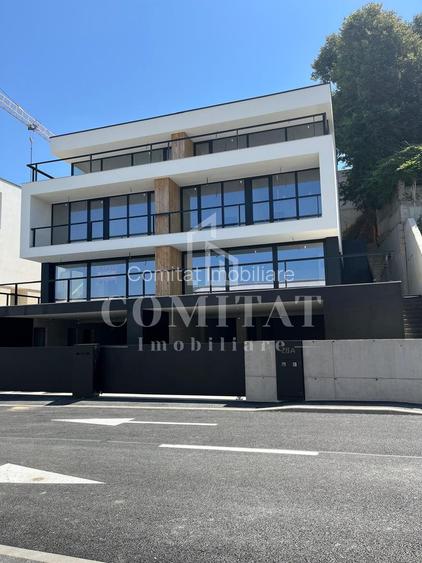 Duplex de vanzare | 300mp | zona Europa - 2