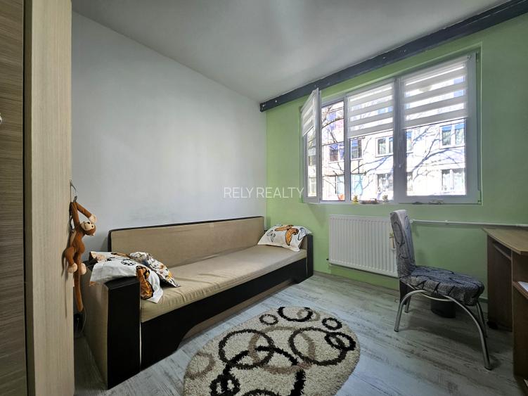 Vanzare apartament 3 camere / Rahova / Al. Costinesti / etaj  2 /4  / comision 0 - 5