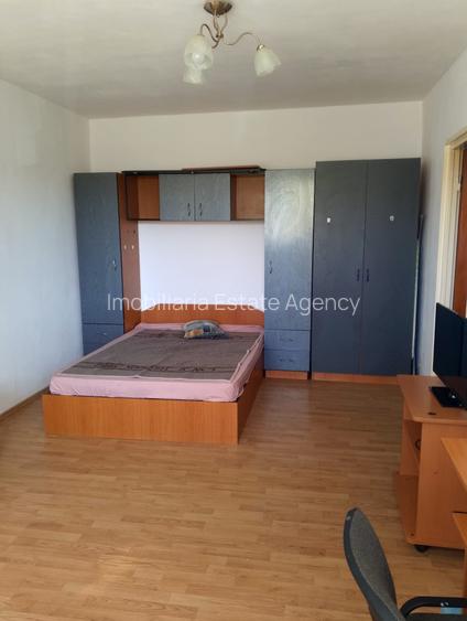 Garsoniera Muncii, stradal, 5 minute de metrou, mobilată si utilată complet - 2