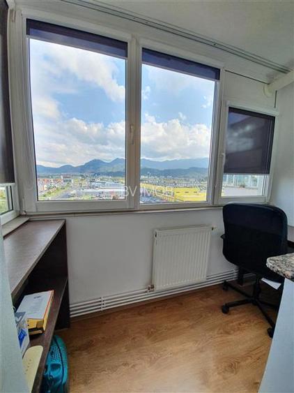 Inchiriere Garsoniera in bloc de apartamente, zona Astra, moderna - 8