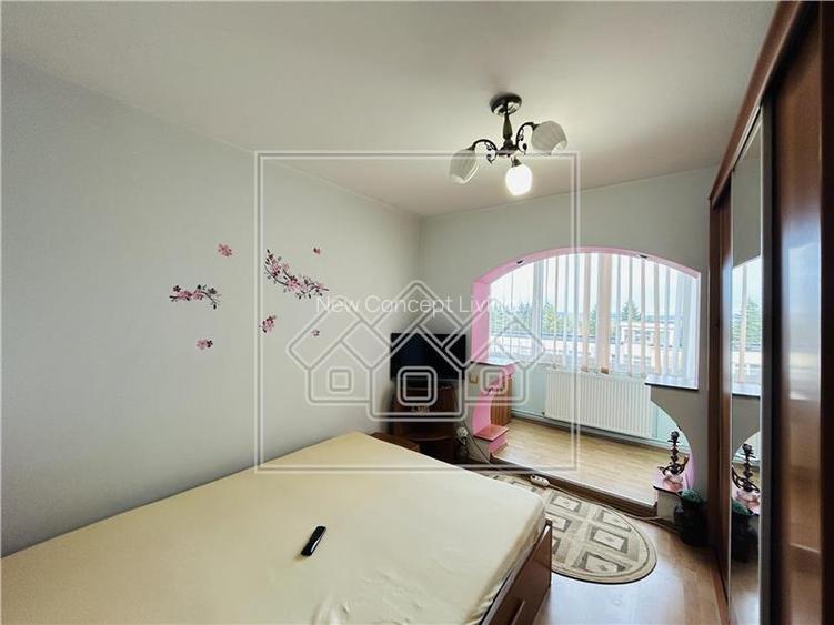 Apartament de vanzare in Sibiu - 3 camere, 2 balcoane + pivnita - - 10