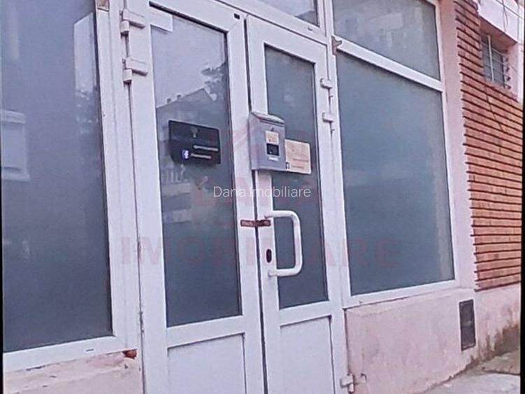 SPAȚIU COMERCIAL ÎN REȘIȚA, zona Govândari VÂNZARE\ COMISION O% - 2