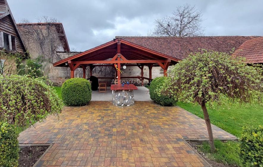 Saxon-Style Estate for Sale in Sanpetru (Petersberg), Brașov, Transylvania - 15