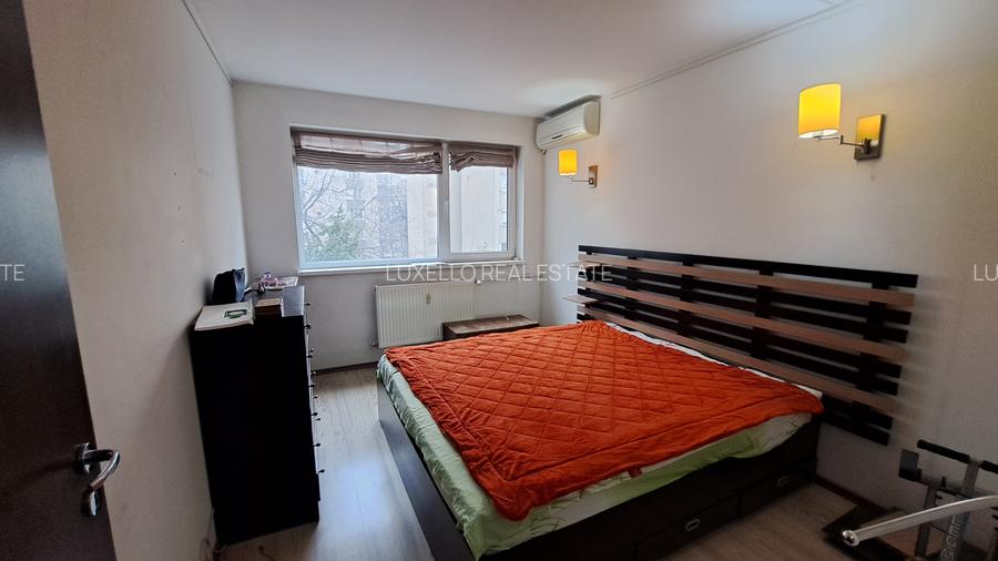 Apartament 3 camere, renovat, poziție retrasă (nu la bulevard) – Metrou 500 m - 45