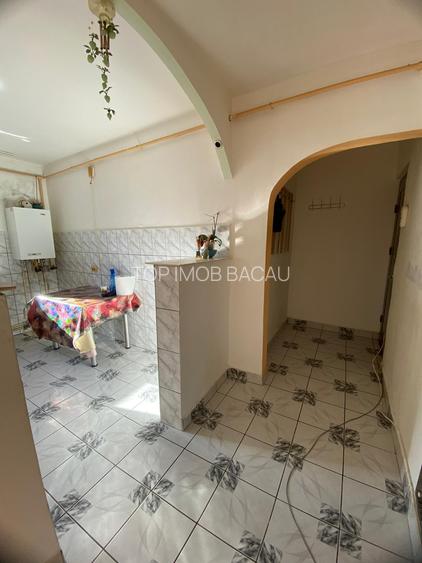 2 CAMERE la etajul 3 cu centrala Logofat Tautu - 7