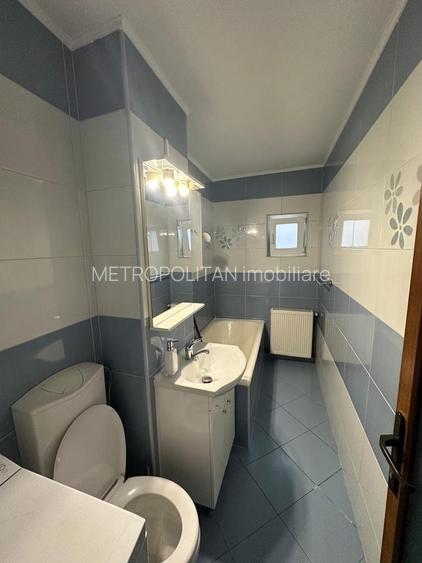 Oferta !!!! Apartament 2 camere Centrul  Civic  400 - 4