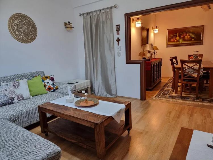 Unirii | 3 Camere | Centrala Proprie | Balcon | Dog Friendly |