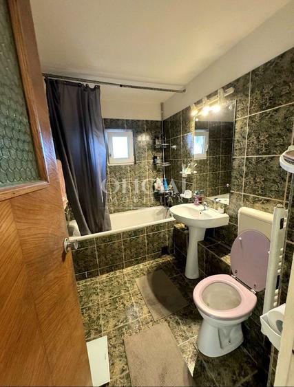 Apartament 3 Camere | Decomandat | 64 mp | Etaj 3/4 | Intre Lacuri