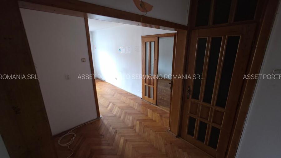 Apartament 2 camere central , 57 mp Petrosani, Hunedoara - 3