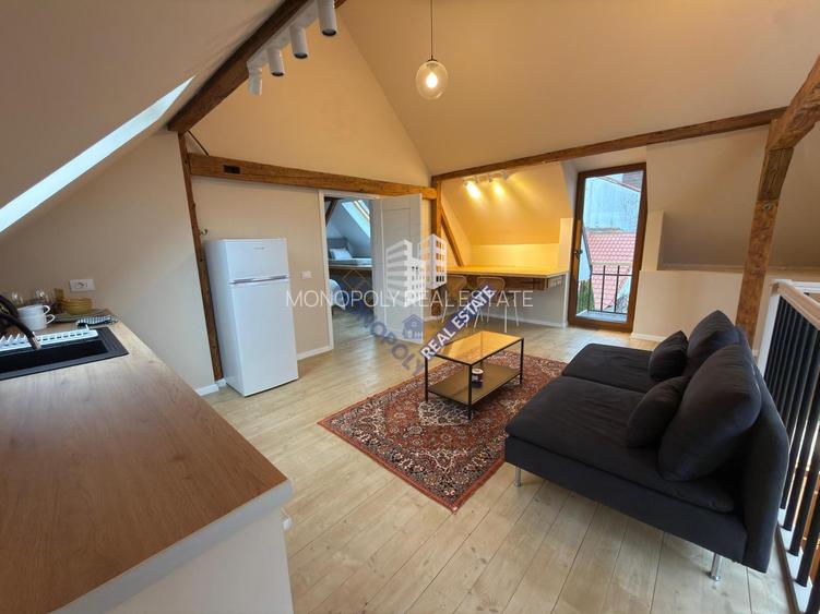 Garsonieră modernă de închiriat – Centrul Vechi Brașov, mansardă - 7