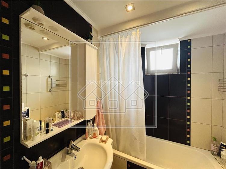 Apartament de vanzare in Sibiu-3 camere, balcon - Etaj 1/4 - Turnisor - 16