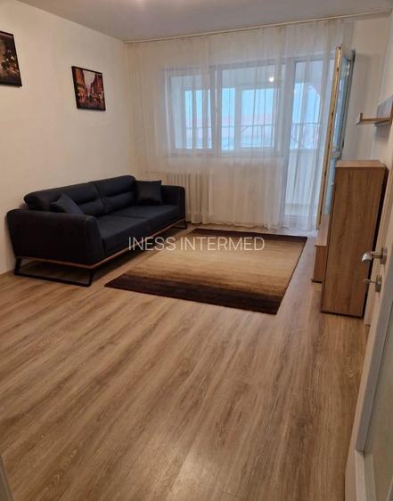 TINERETULUI, BULEVARD, AP. 2 CAM RENOVAT, LANGA METROU VEDERE PARC - 4