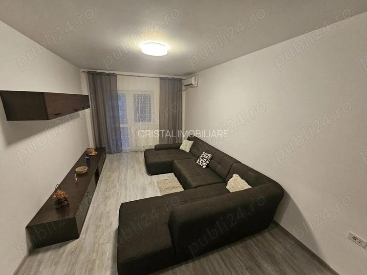 Apartament 2 camere de închiriat Apărătorii Patriei - Grand Kristal - 2