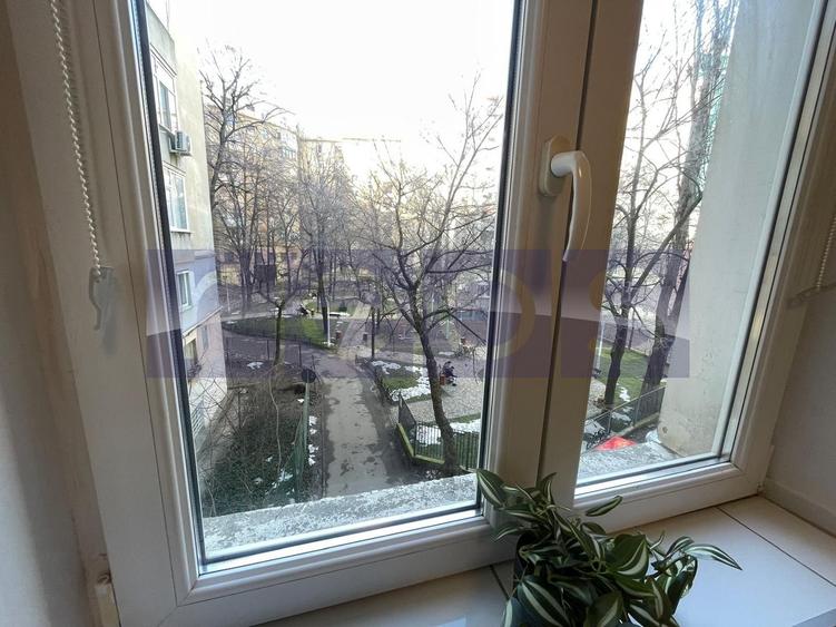 VANZARE APARTAMENT 2 CAMERE METROU PIATA ROMANA ULTRACENTRAL 40MP INVESTITIE - 14