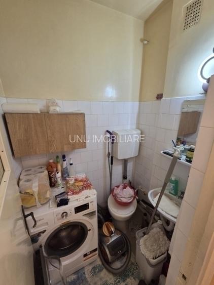 Apartament 3 camere decomandat cu 2 bai - etaj 2 - 1980 - 9