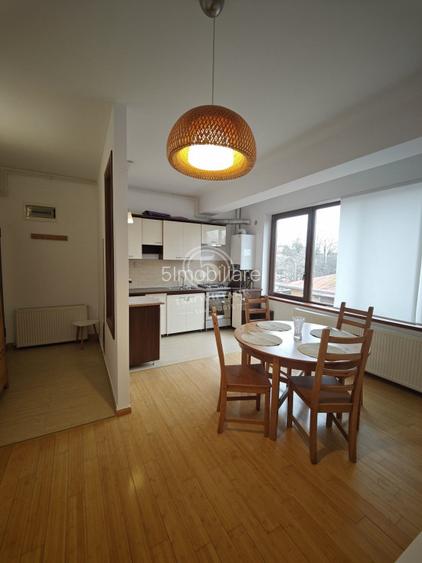 Apartament 3 Camere Spațios | Zona Jiului - 12