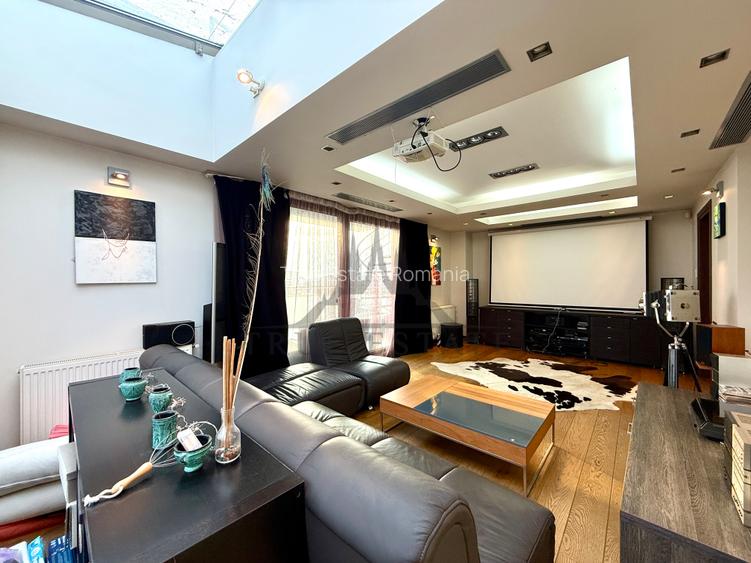 Penthouse unic- British School si UNATC- vedere panoramica spre zona de case - 17