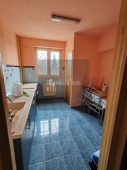 APARTAMENT 3 CAMERE, DRISTOR/BABA NOVAC, SECTOR 3, DECOMANDAT - 4