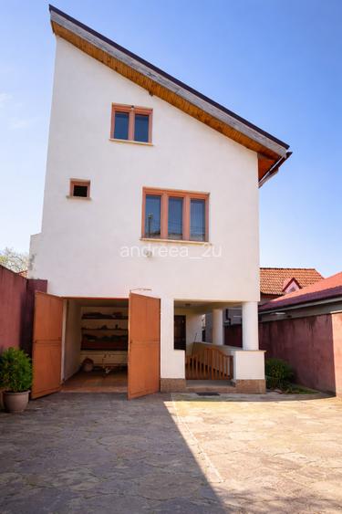 Casă spațioasă 207 mp + garaj zona Stadion, Oradea - 2