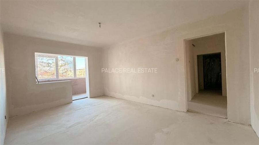 Apartament cu 3 camere, 2 bai, UMF CENTRU, decomandat, bloc din 1980 - 2