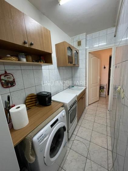 1 camera - Gara - etaj 3 - 25 mp - 65000 euro - 3