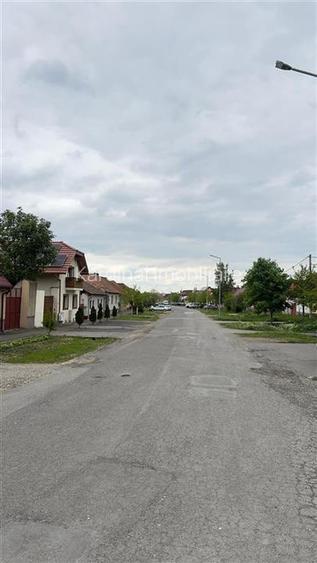 Vilă spațioasă de vanzare in Sanpetru zona Lempes - 17