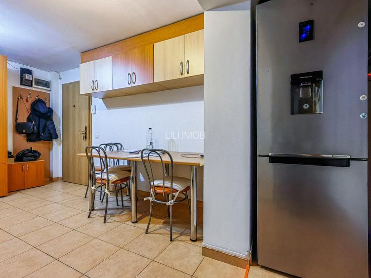 Inchiriez apartament 2 camere ultracentral - 9