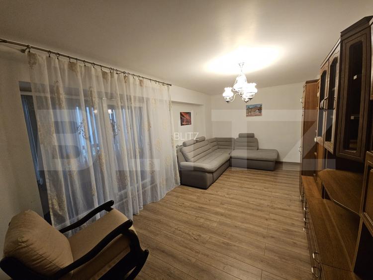 Apartament 3 camere, 83 mp, renovat total - zona Nicolina - 2