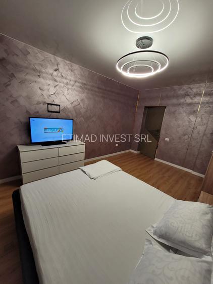 2 CAMERE-VEDERE  MARE +PARCARE -TERMEN LUNG(INCLUSIV VARA)-500 E - 10