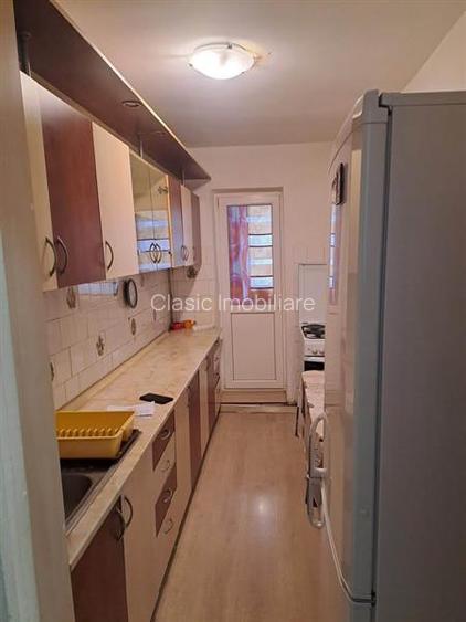 Vanzare apartament 2 camere decomandat zona BIG Manastur, Cluj-Napoca - 2