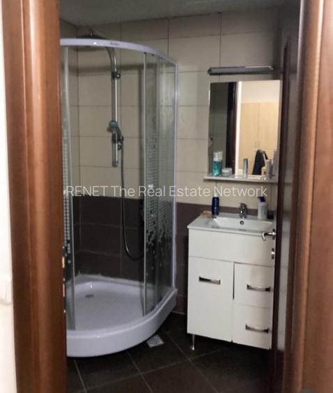 OCAZIE! Vand apartament 2 camere decomandat,Mobilat, Sinaia, langa Hotel Mara - 14