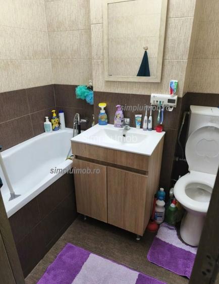 Decomandat Renovat 2 Camere Resita - 5