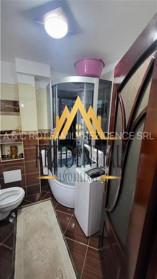 SUPER APARTAMENT CU 3 CAMERE - 13