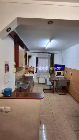 Apartament cu 3 camere, 65 mp, decomandat, zona Aurel Vlaicu - 7